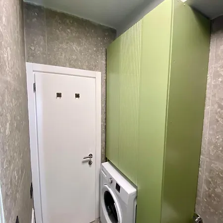 Apartment Retreat-b